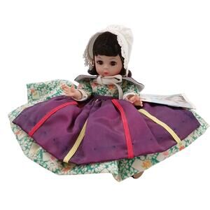 Madame Alexander Little Women Canada # 560 8'' Doll w/ Box and Booklet Tag VTG